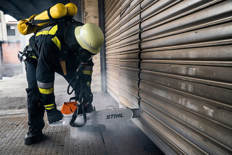 STIHL Rescue Saw MS 462 CM 20and39and39 Bar With Depth Limiter